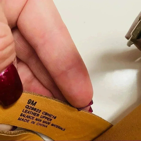 Kork-Ease Nadim Block Heel Sandals - Picture 9 of 10